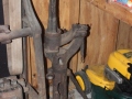 repair-stand-before